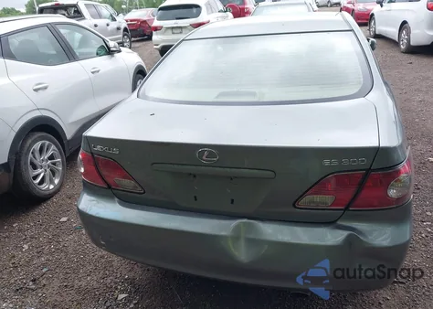 2003 Lexus Es 300 z USA, uszkodzony, nr VIN JTHBF30G836014329